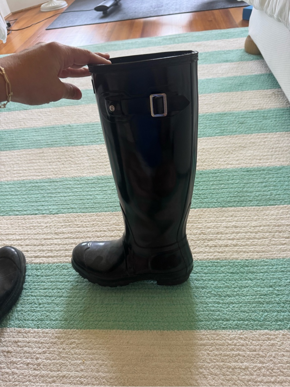 Hunter Women's Tall Gloss Rain Boots - Black - Picture 7 of 7
